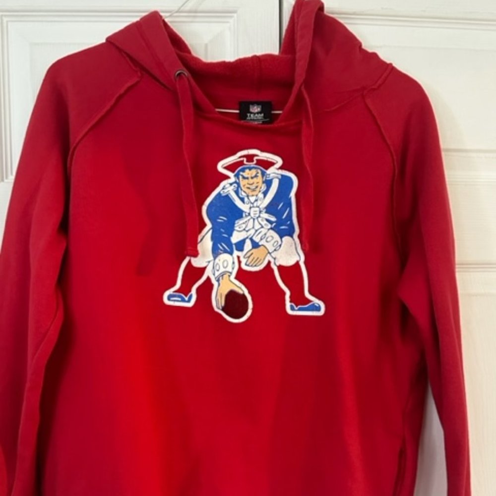 Woman's NE Patriots Hoodie XL